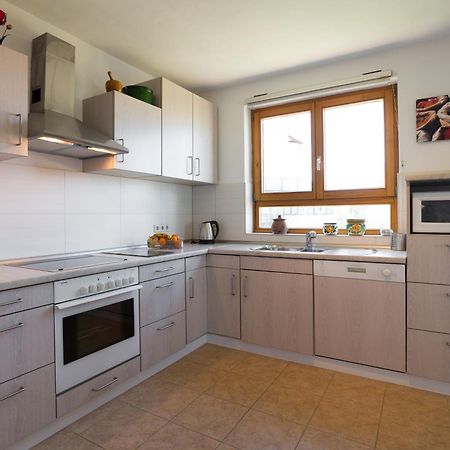 Apartments Tamara Rovinjsko Selo Bagian luar foto